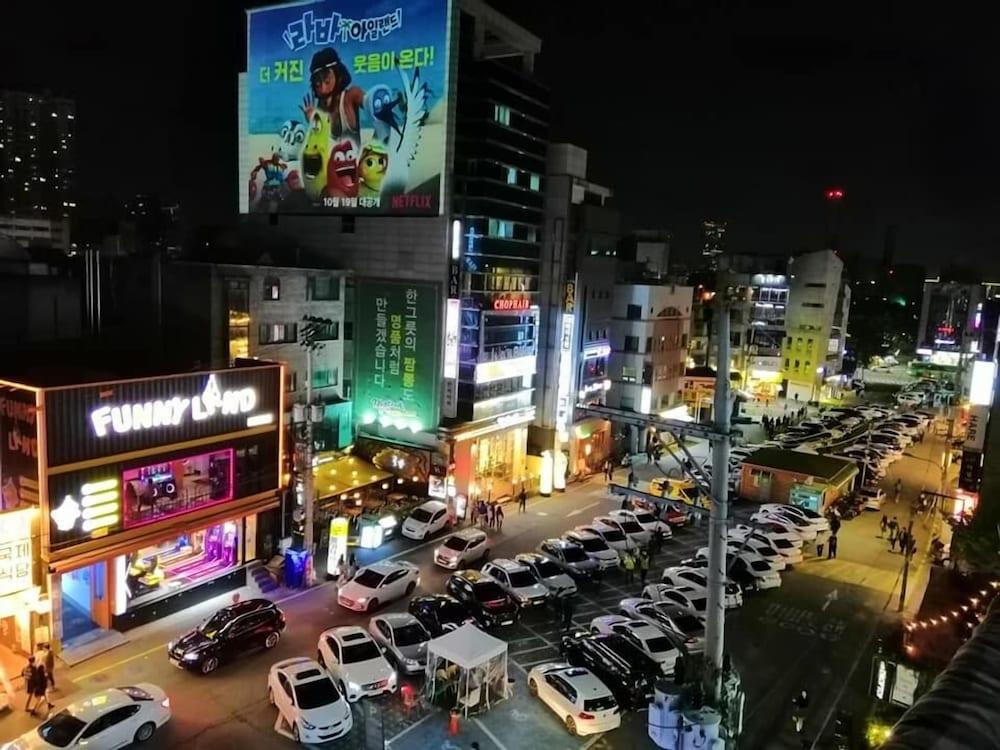 Mamas And Papas Hotel Seoul Bagian luar foto