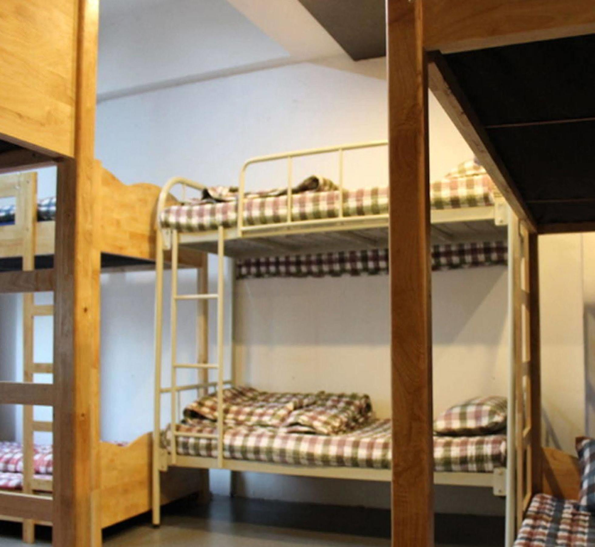 Mamas And Papas Hotel Seoul Bagian luar foto